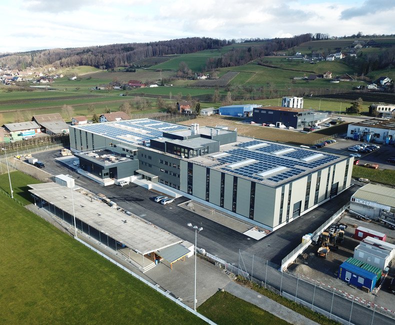 Photovoltaikanlage Wika Schweiz AG Hitzkirch  | © Sigmatic AG